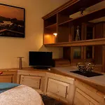 Gori Boutique - Tirol