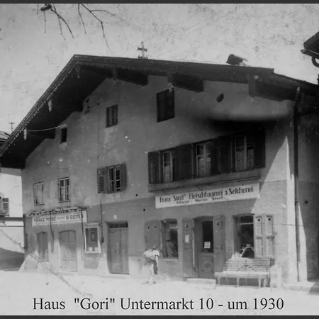 Gori Boutique - Tirol Apartment *