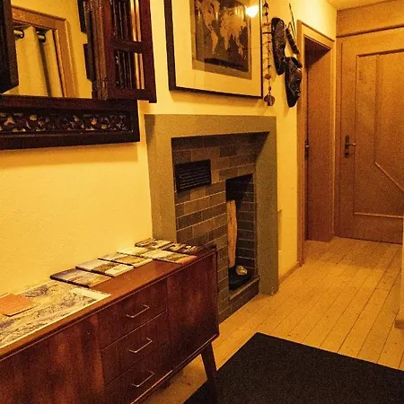 Gori Boutique - Tirol Apartament Reutte