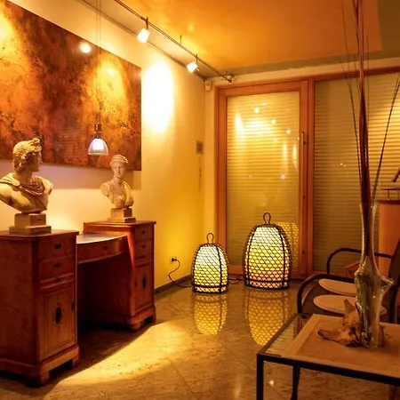 Gori Boutique - Tirol Apartament