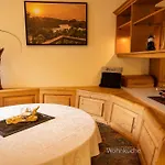 Gori Boutique - Tirol