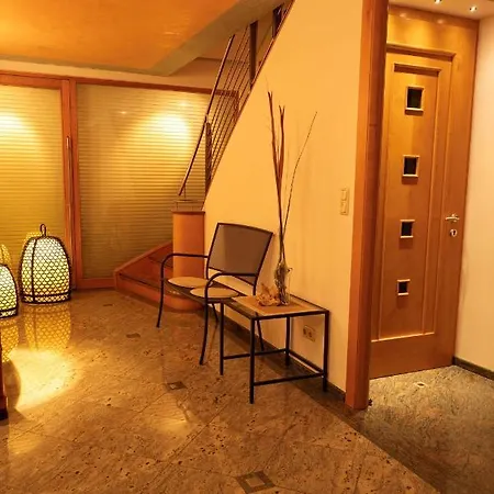 Gori Boutique - Tirol Апартаменты